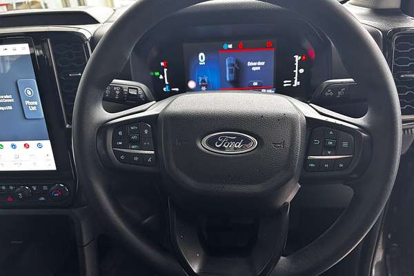 2024 Ford Everest Ambiente 2.0L