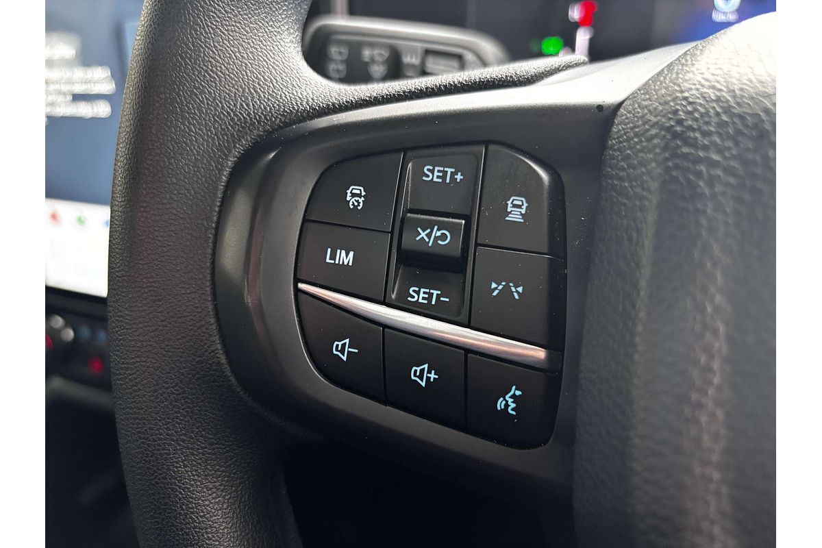 2024 Ford Everest Ambiente 2.0L