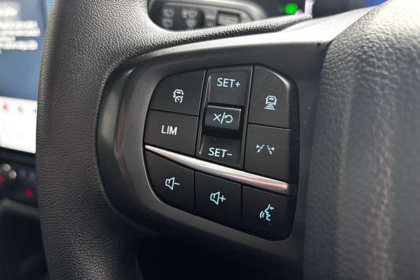 2024 Ford Everest Ambiente 2.0L