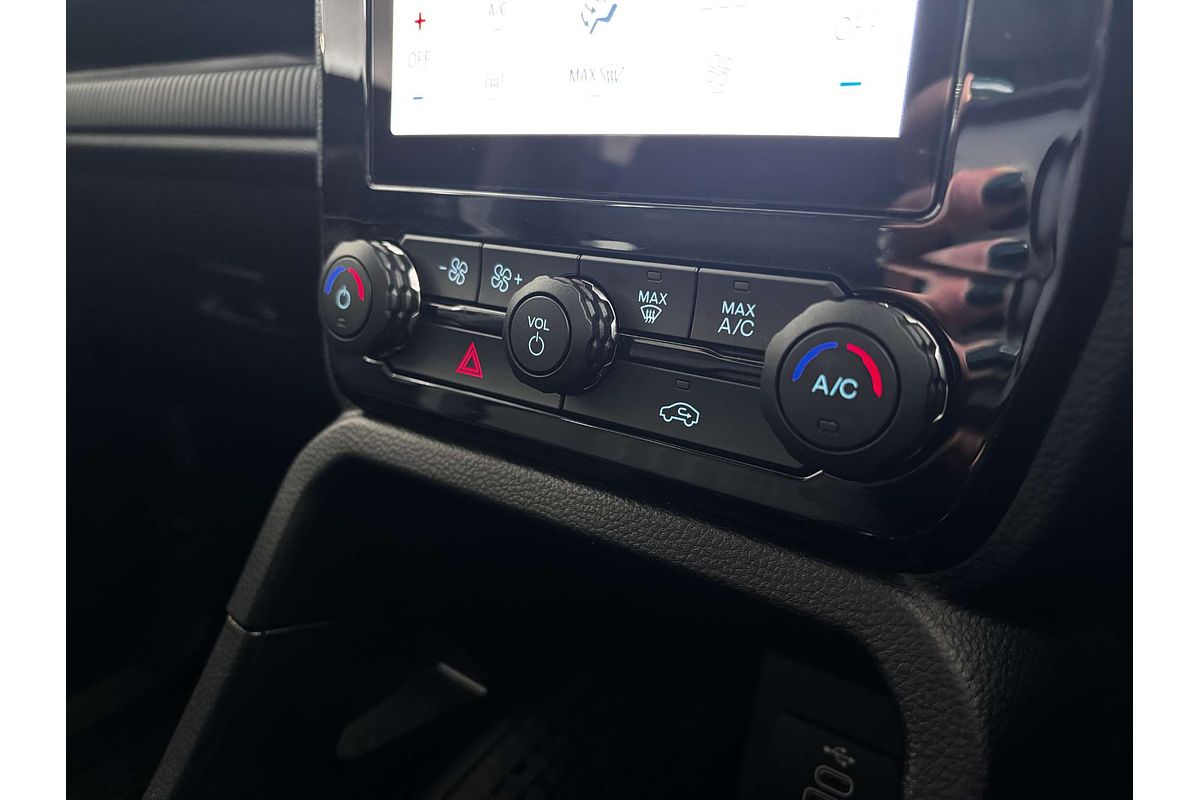 2024 Ford Everest Ambiente 2.0L
