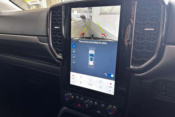 2024 Ford Everest Ambiente 2.0L