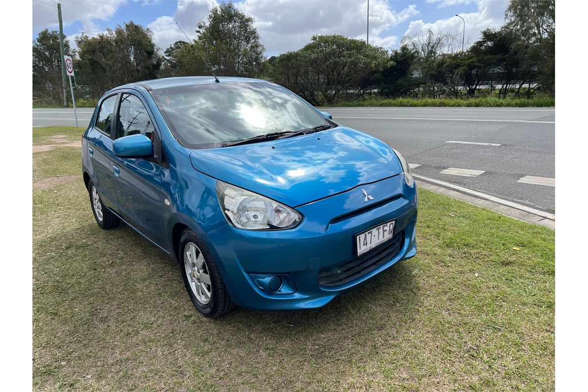 2013 Mitsubishi Mirage ES LA