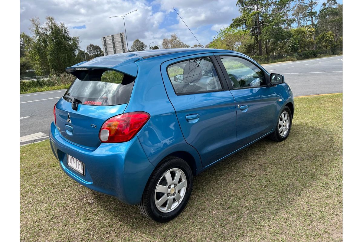 2013 Mitsubishi Mirage ES LA