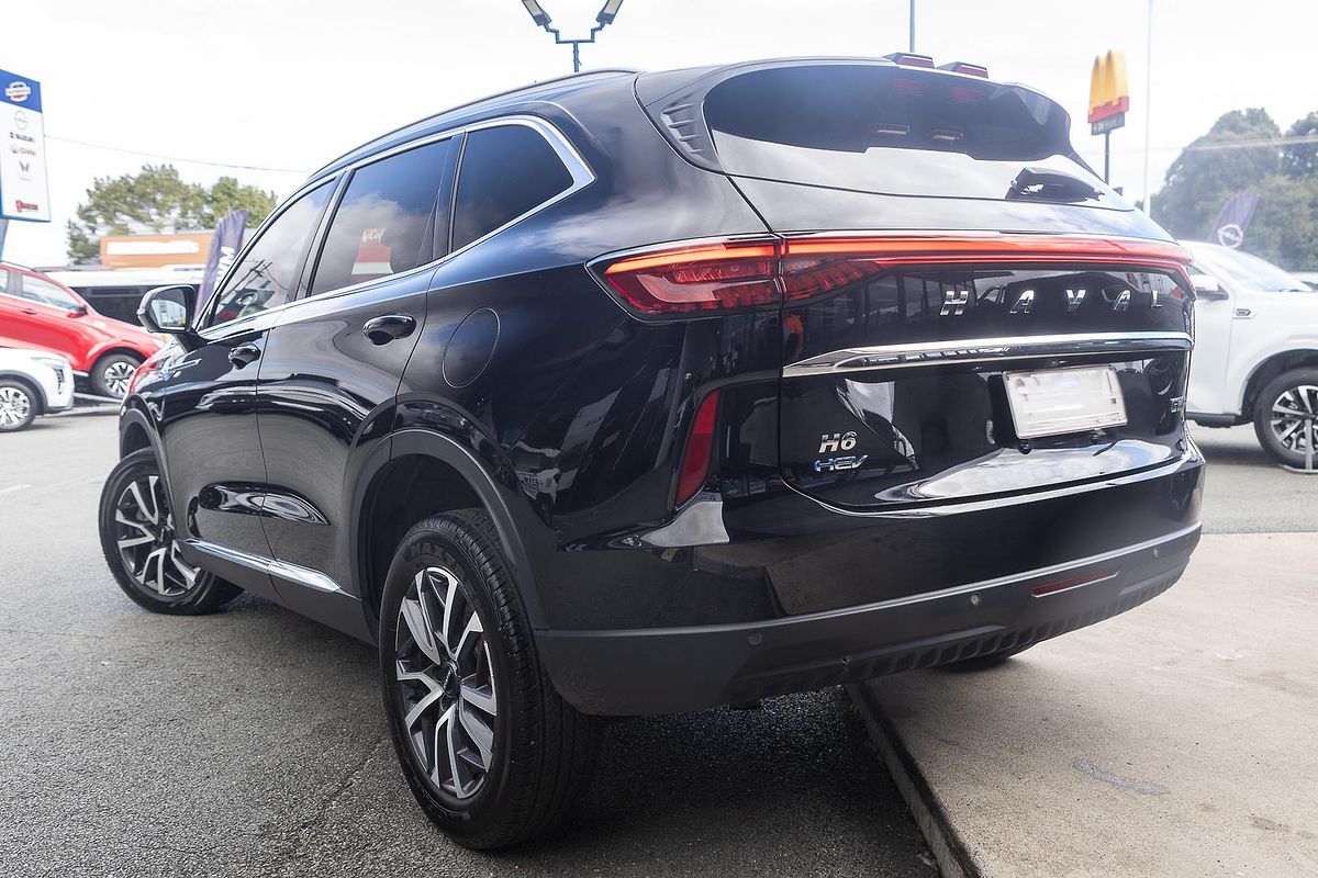 2022 GWM H6 Lux B01