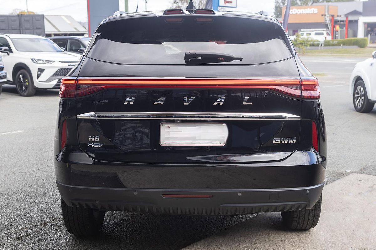 2022 GWM H6 Lux B01