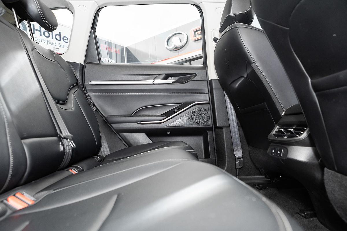 2022 GWM H6 Lux B01