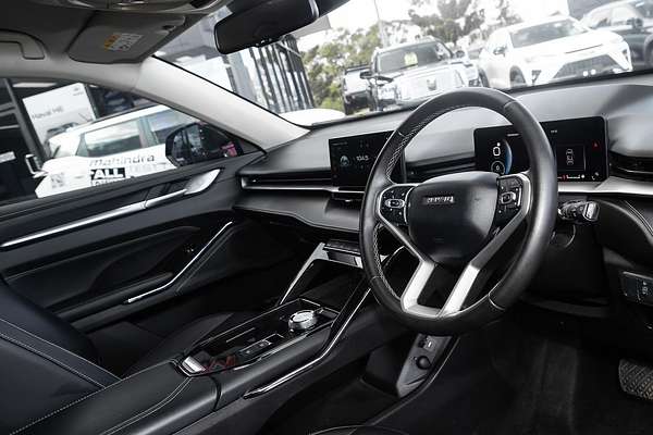 2022 GWM H6 Lux B01