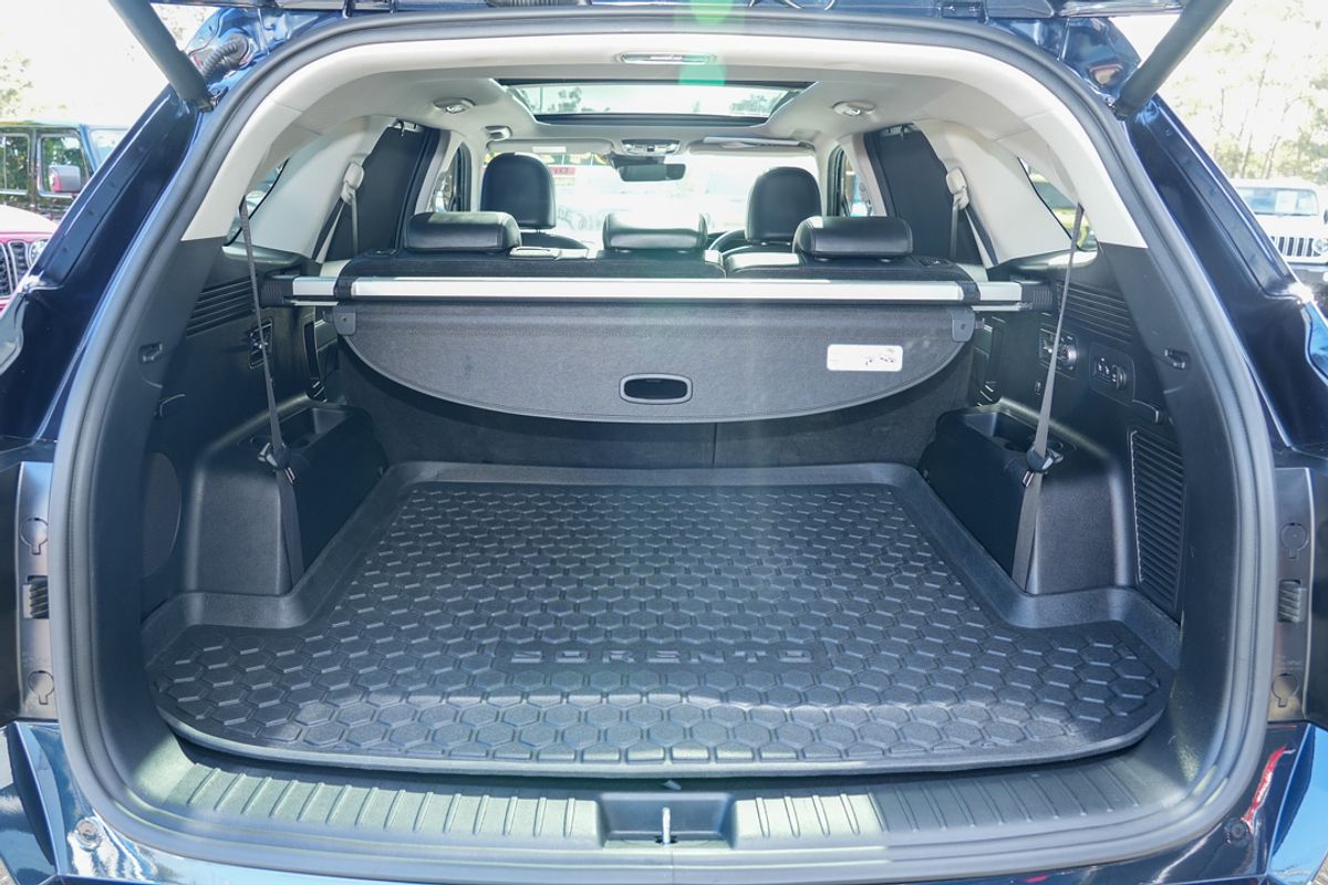 2022 Kia Sorento GT-Line MQ4