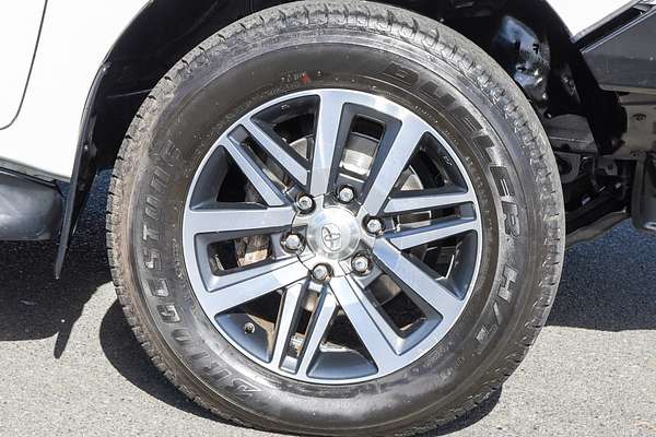 2015 Toyota Hilux SR GUN126R 4X4