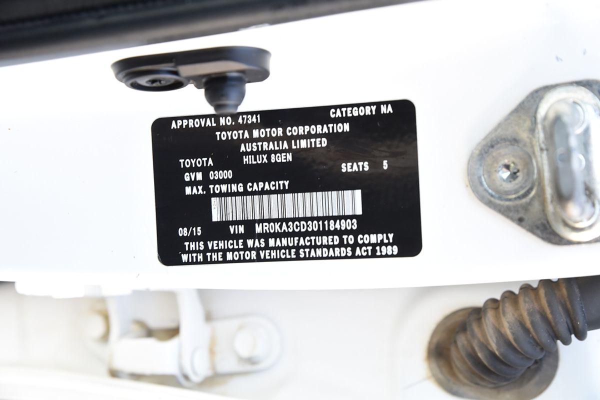2015 Toyota Hilux SR GUN126R 4X4