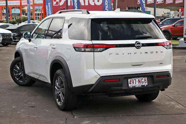 2024 Nissan Pathfinder ST-L R53