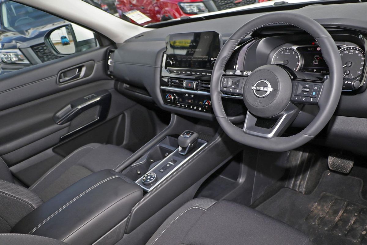 2024 Nissan Pathfinder ST-L R53