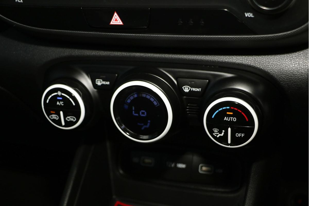 2022 Hyundai Venue Elite QX.V4