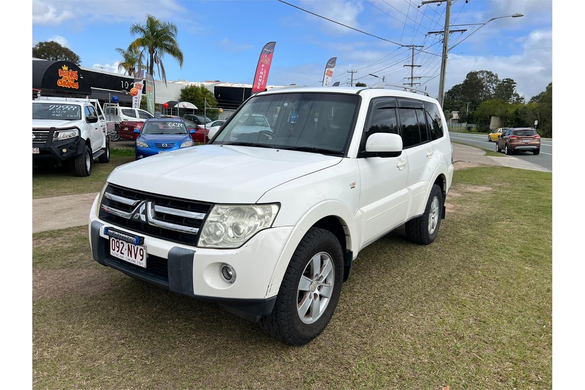 2008 Mitsubishi Pajero GLX NS