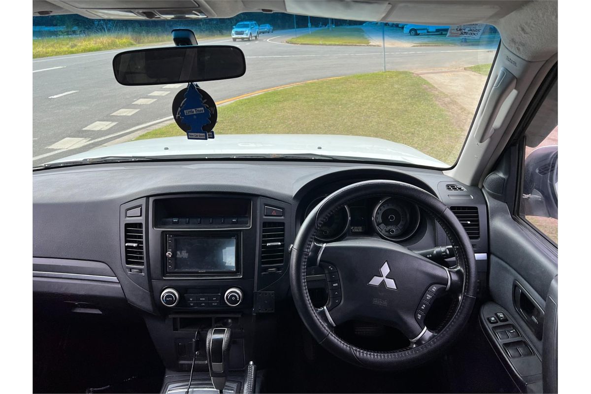 2008 Mitsubishi Pajero GLX NS