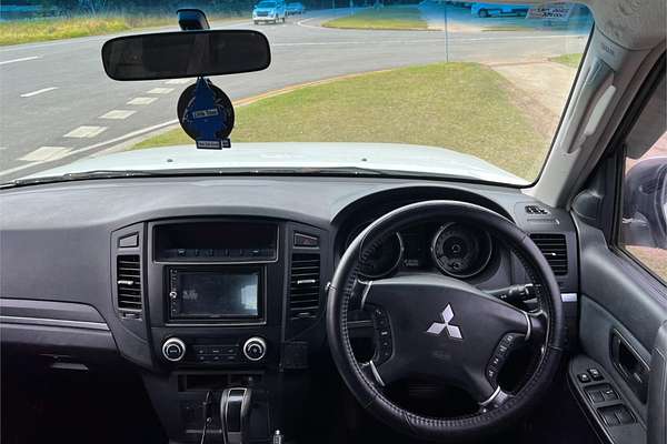 2008 Mitsubishi Pajero GLX NS