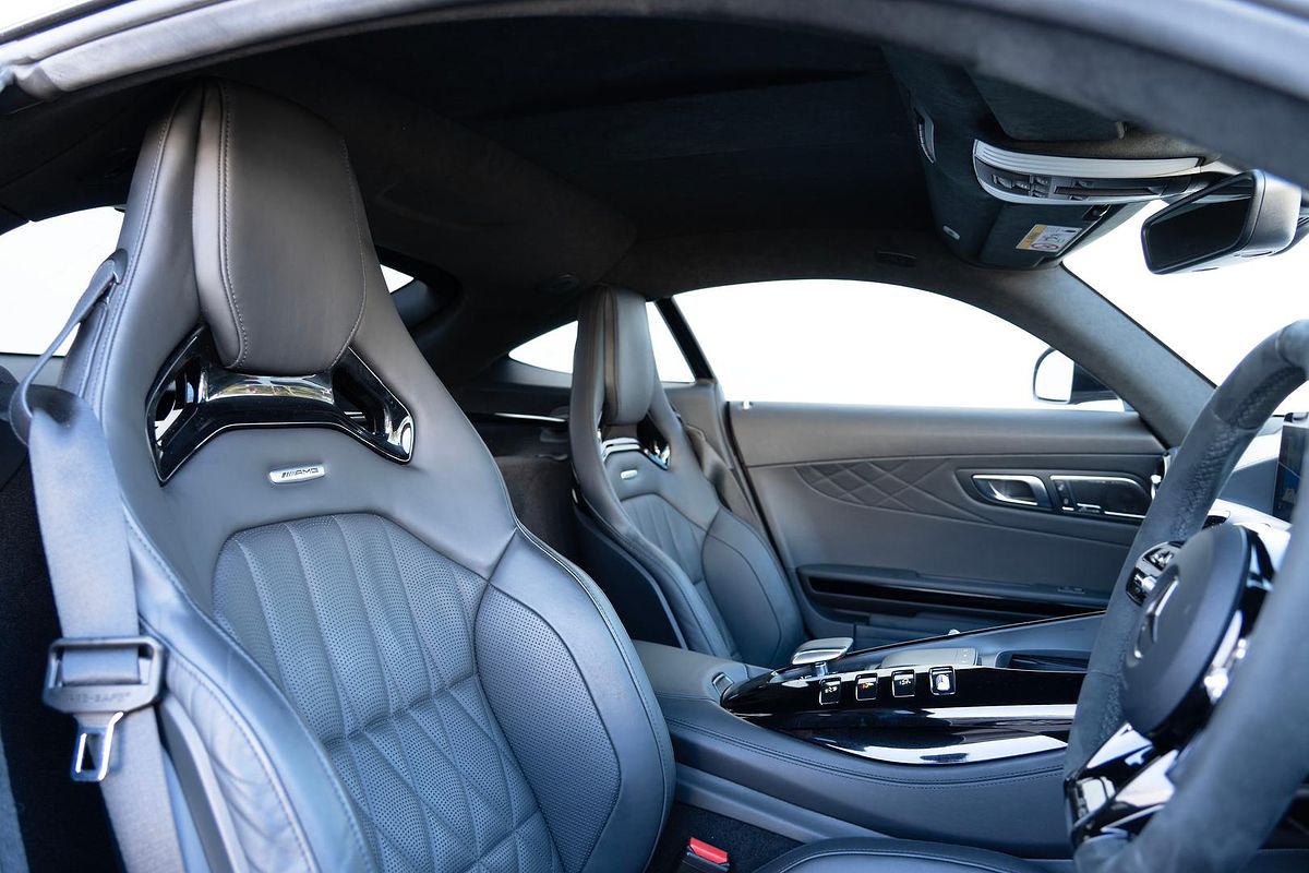 2021 Mercedes-Benz AMG GT Night Edition C190