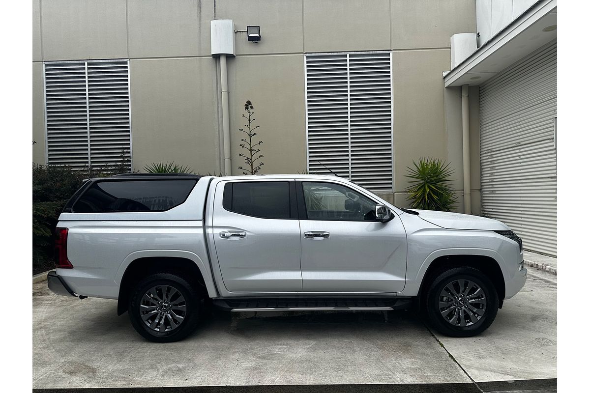 2025 Mitsubishi Triton GLS MV 4X4