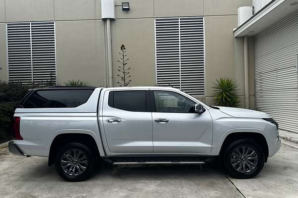 2025 Mitsubishi Triton GLS MV 4X4