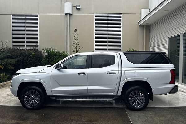 2025 Mitsubishi Triton GLS MV 4X4