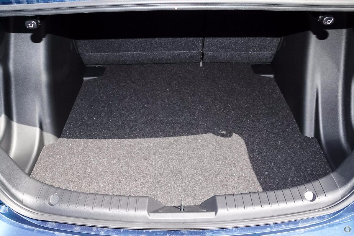 2018 Mazda 2 Maxx DL Series