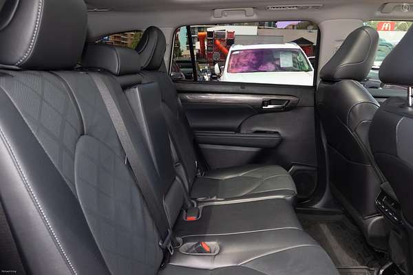 2022 Toyota Kluger Grande AXUH78R