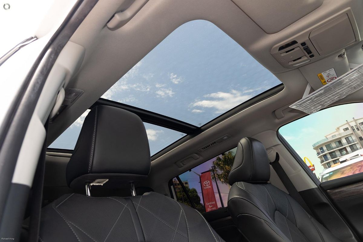 2022 Toyota Kluger Grande AXUH78R