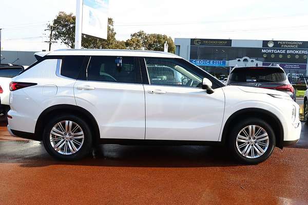 2022 Mitsubishi Outlander LS ZM