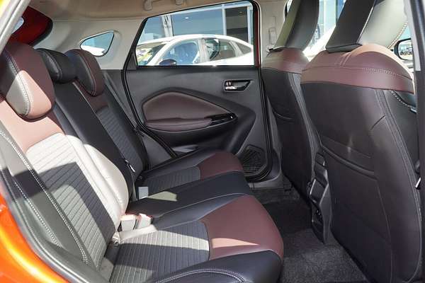 2025 Suzuki Fronx Hybrid KW