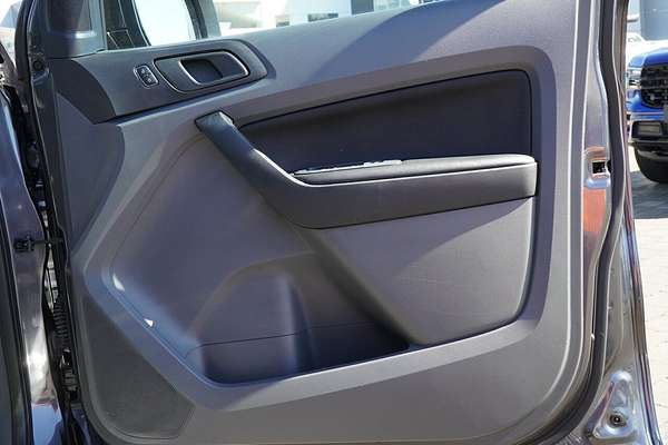 2017 Ford Everest Ambiente UA 3.2L