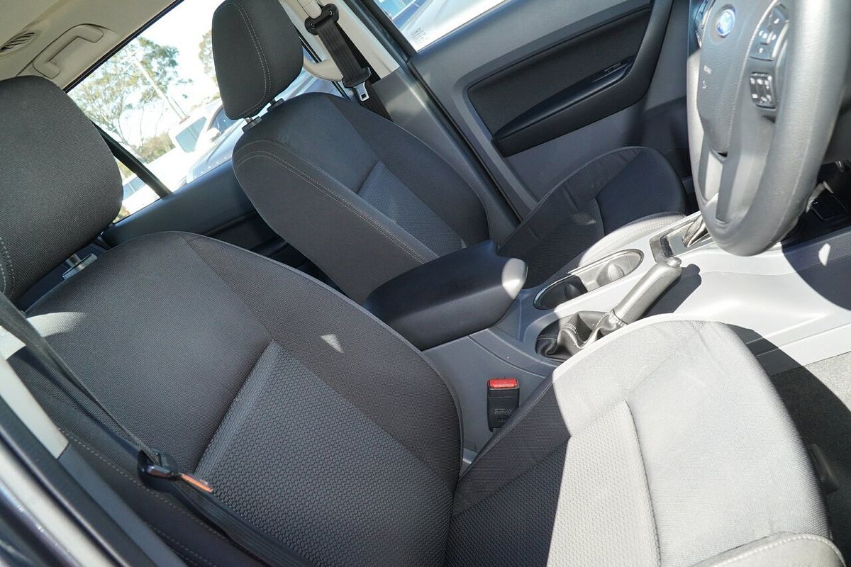 2017 Ford Everest Ambiente UA 3.2L