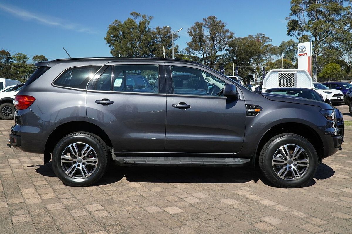 2017 Ford Everest Ambiente UA 3.2L