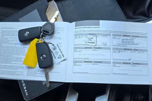 2023 Nissan Navara ST D23 4X4