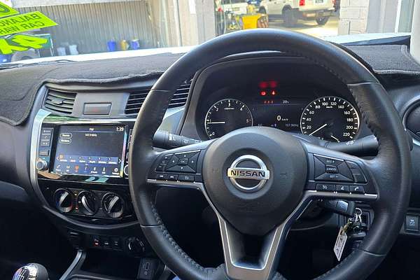 2023 Nissan Navara ST D23 4X4