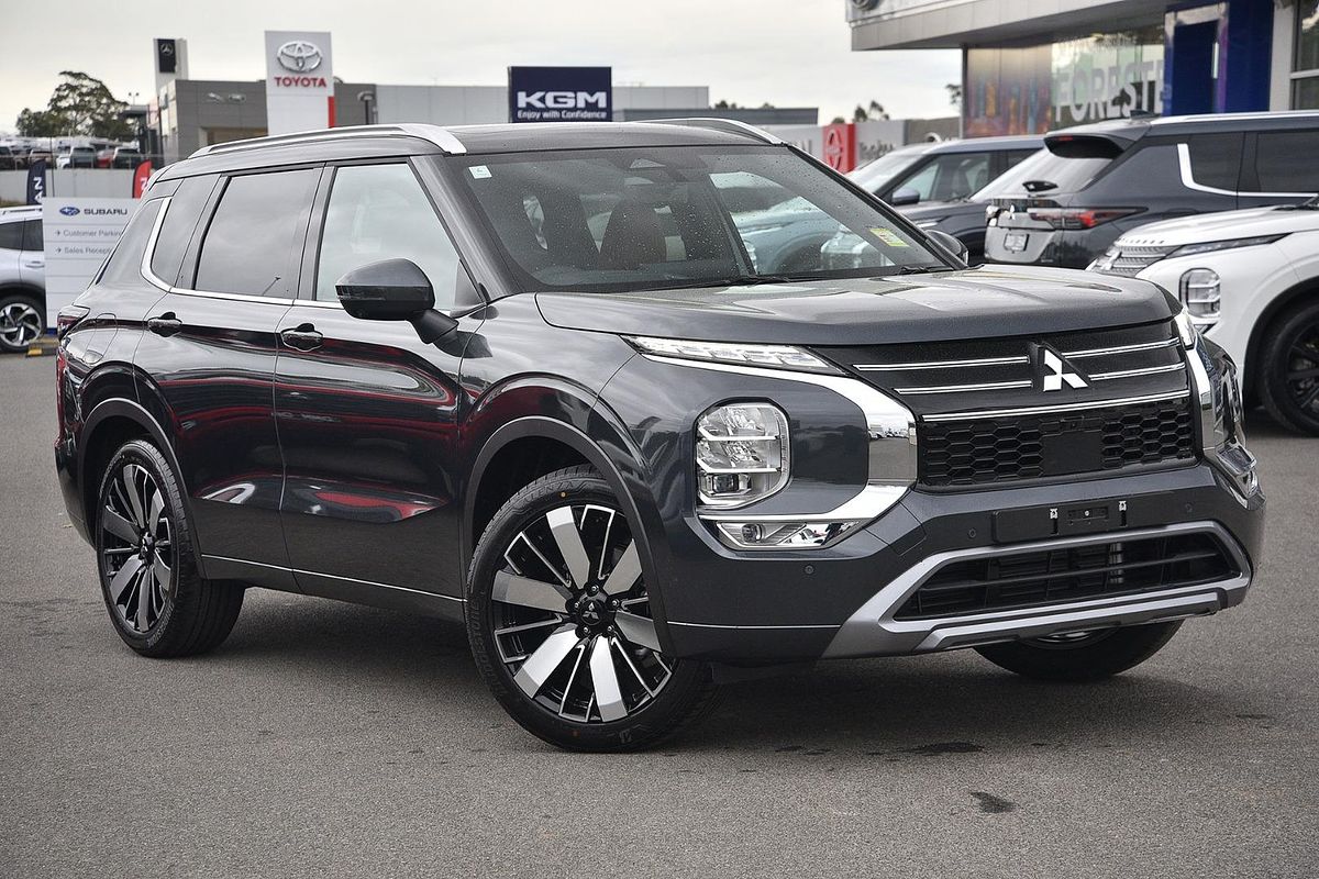 2025 Mitsubishi Outlander Exceed Tourer ZM