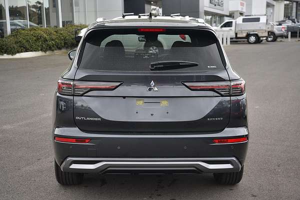 2025 Mitsubishi Outlander Exceed Tourer ZM