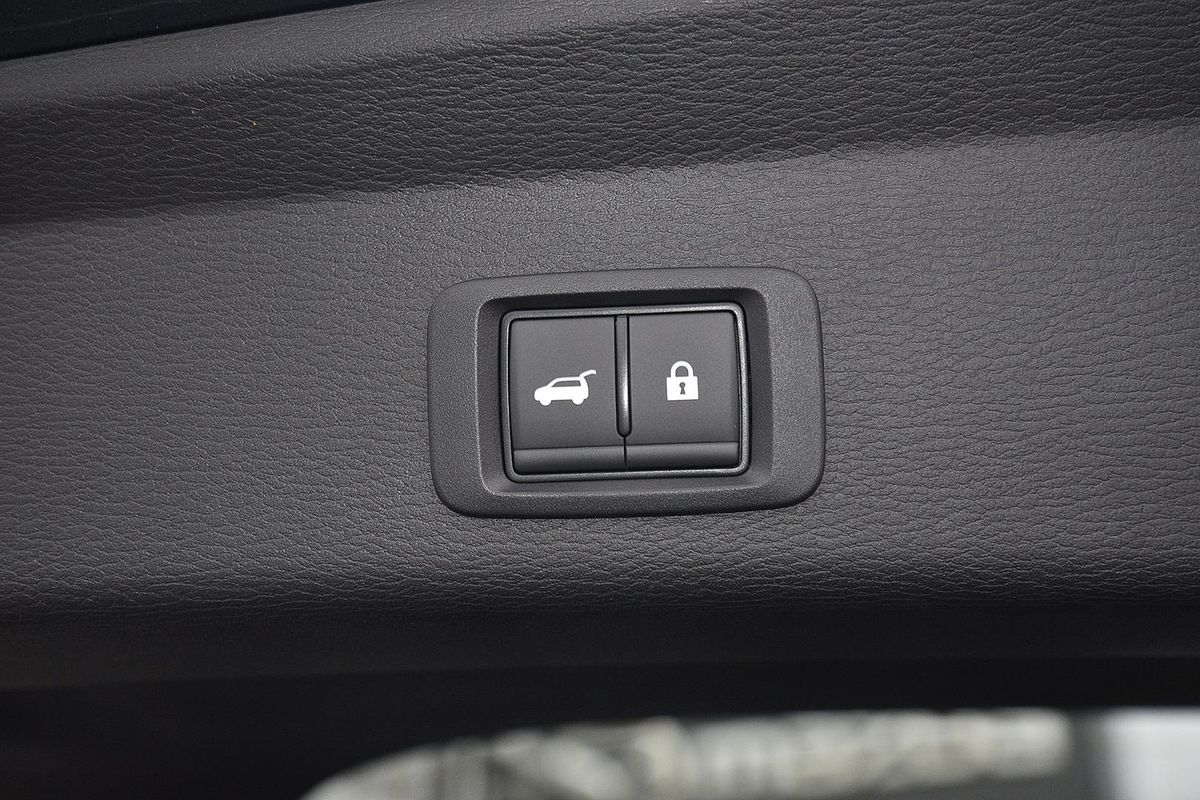 2025 Mitsubishi Outlander Exceed Tourer ZM