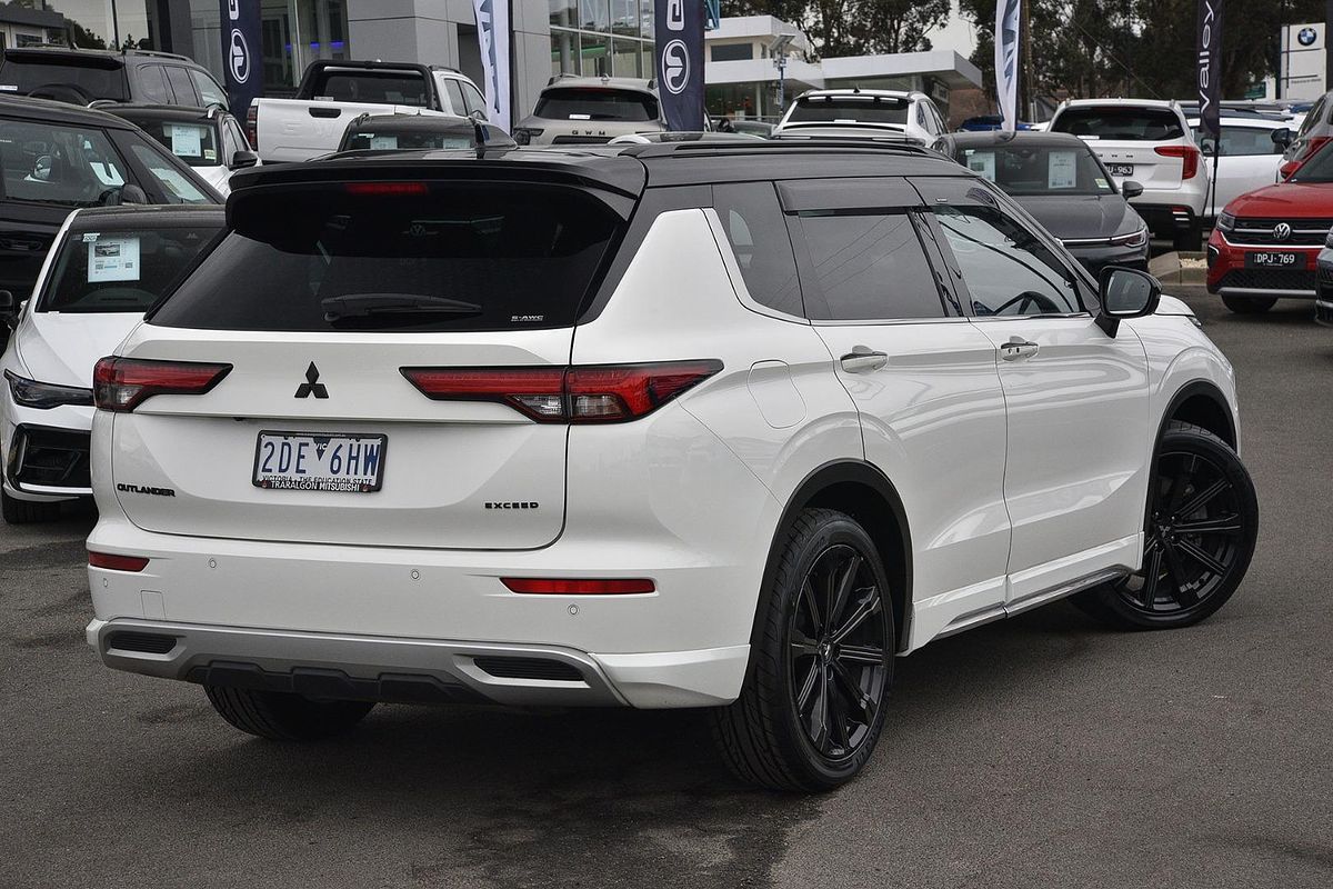 2021 Mitsubishi Outlander Exceed ZL