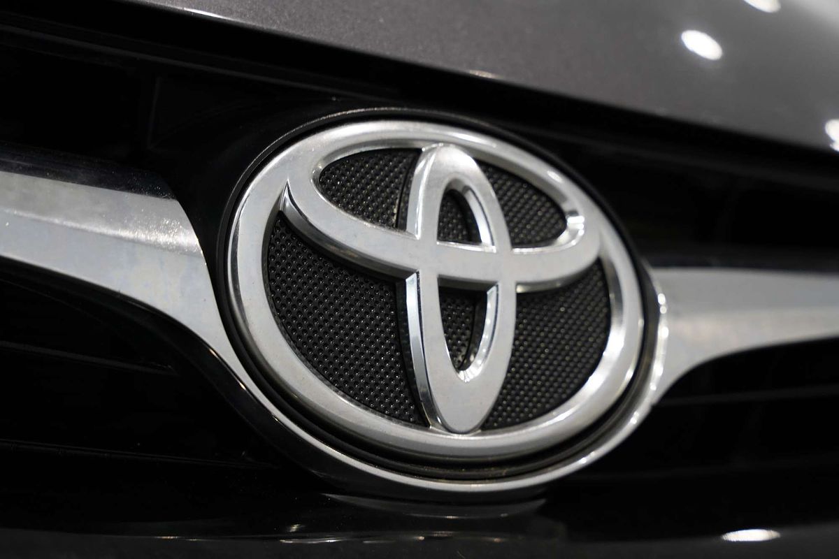 2015 Toyota Camry Atara S ASV50R