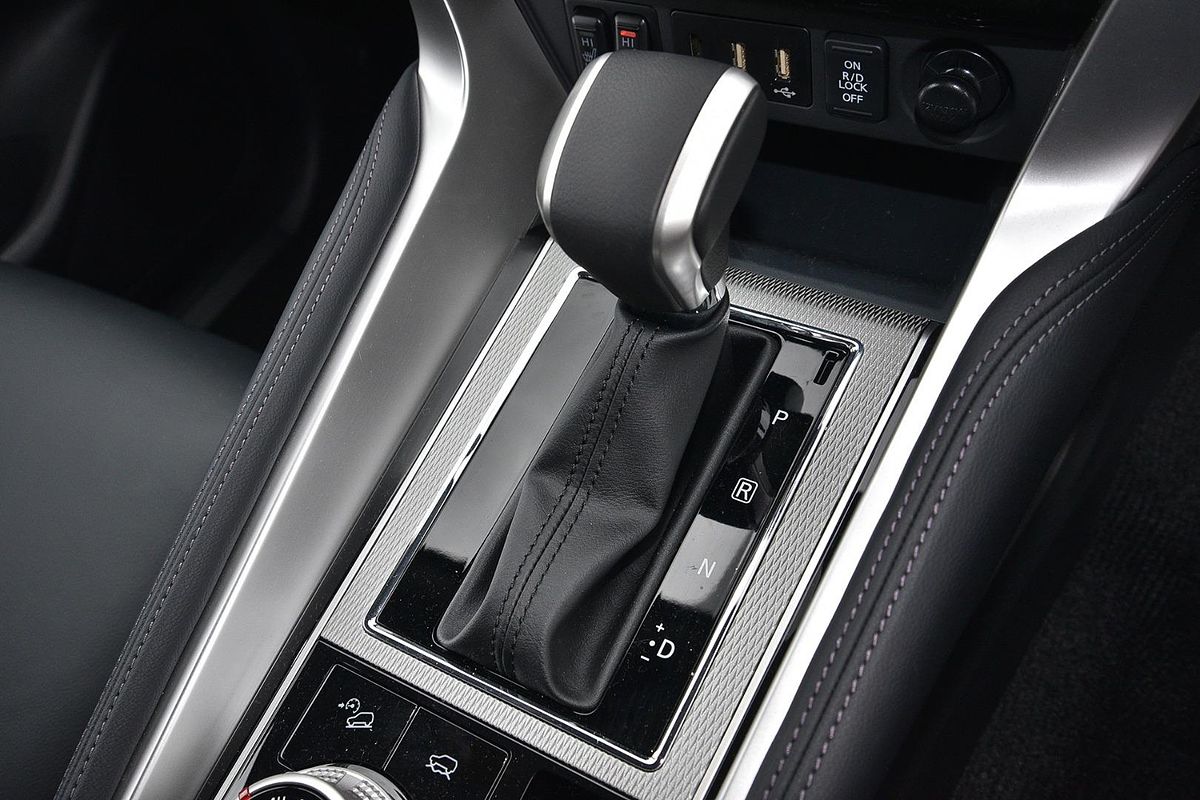 2025 Mitsubishi Pajero Sport Exceed QG