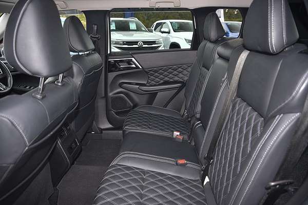 2021 Mitsubishi Outlander Exceed ZL