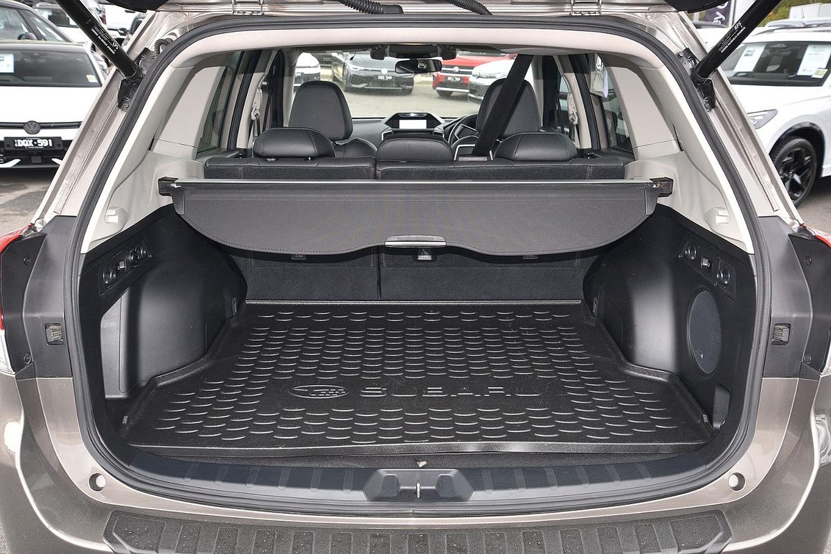 2020 Subaru Forester 2.5i-S S5