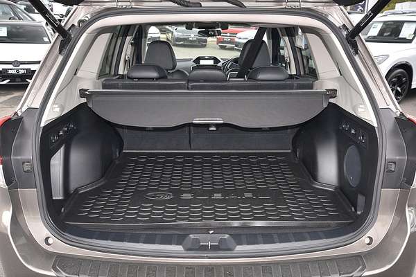 2020 Subaru Forester 2.5i-S S5