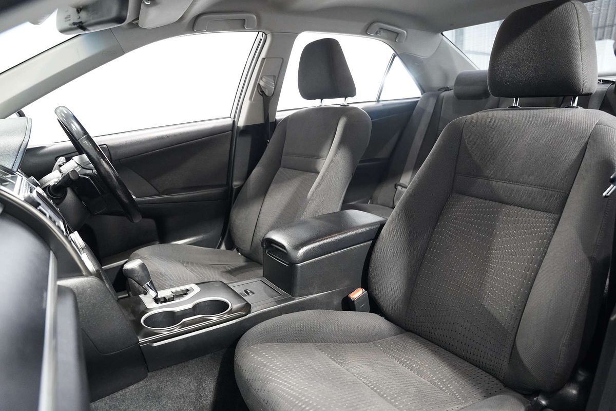2015 Toyota Camry Atara S ASV50R