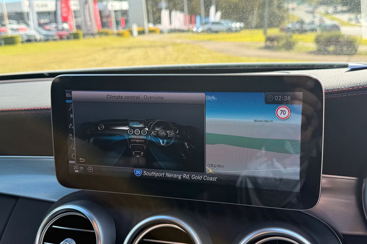 2021 Mercedes-Benz C-Class C300 C205