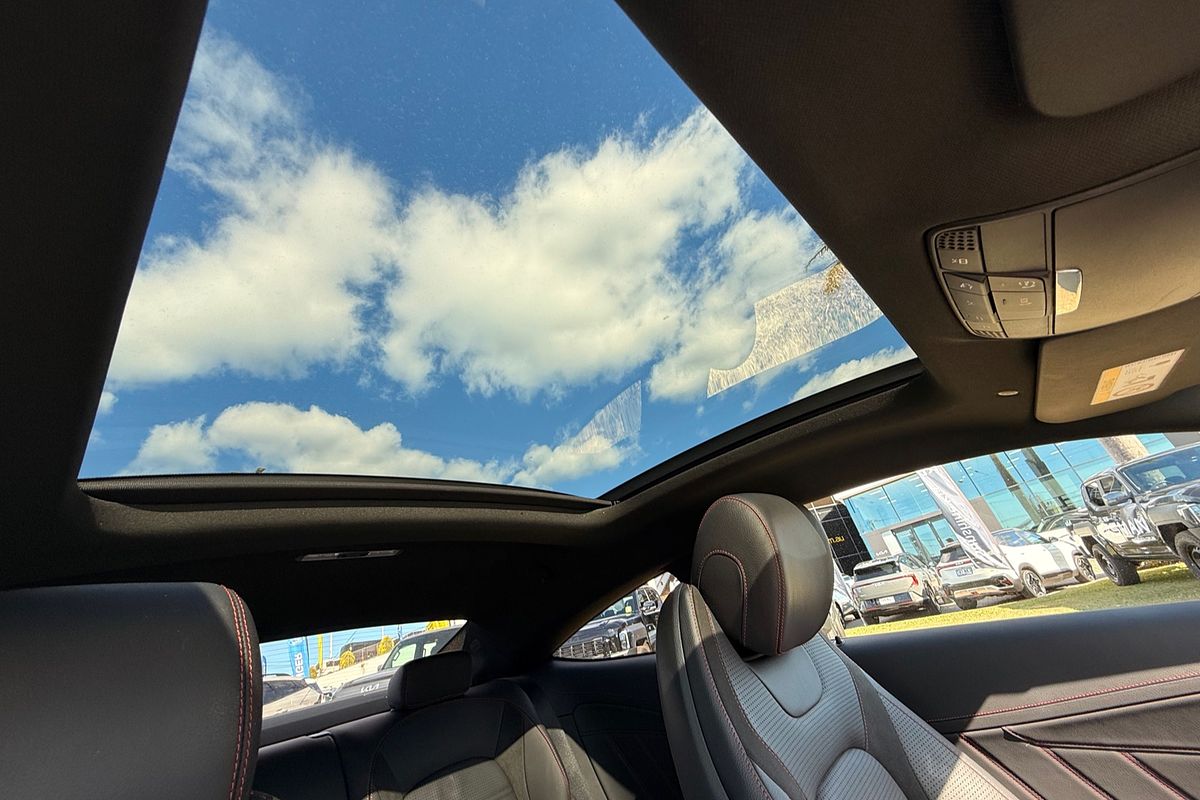 2021 Mercedes-Benz C-Class C300 C205