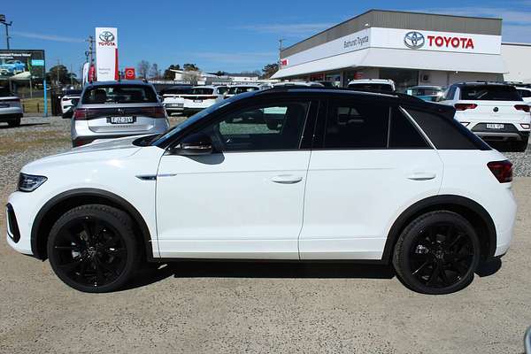 2025 Volkswagen T-Roc 140TSI R-Line D11