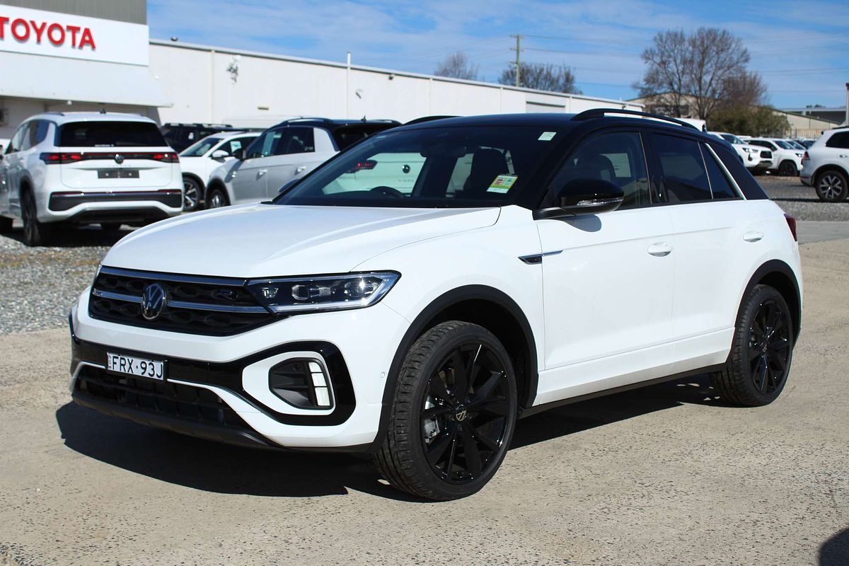 2025 Volkswagen T-Roc 140TSI R-Line D11