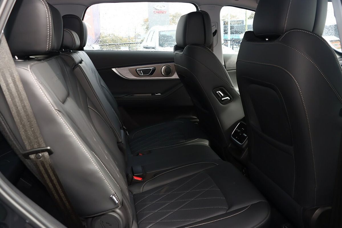 2025 Chery Tiggo 8 Pro Max Urban