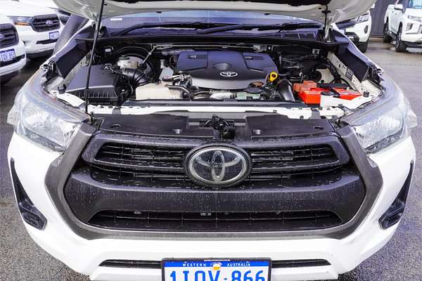 2020 Toyota Hilux SR GUN126R 4X4